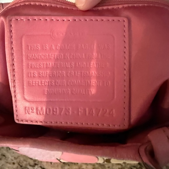 2009 Coach Jacquard Signature Limited Edition Pink Flowers Canvas Tote - Picture 10 of 16